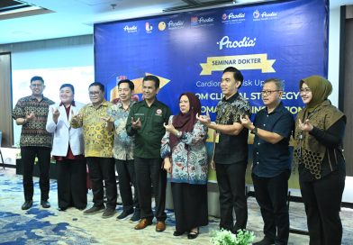 Wagub Reny Dorong Dokter Muda di Sulteng Ambil Spesialis: Jangan Puas Jadi Dokter Umum!