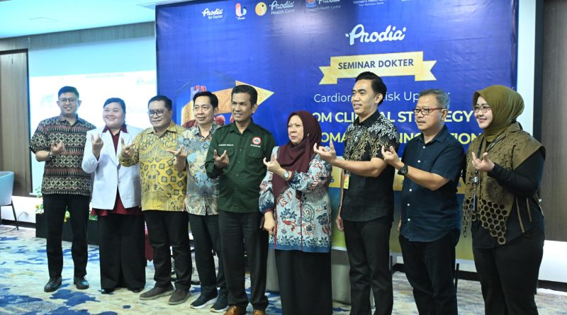 Wagub Reny Dorong Dokter Muda di Sulteng Ambil Spesialis: Jangan Puas Jadi Dokter Umum!